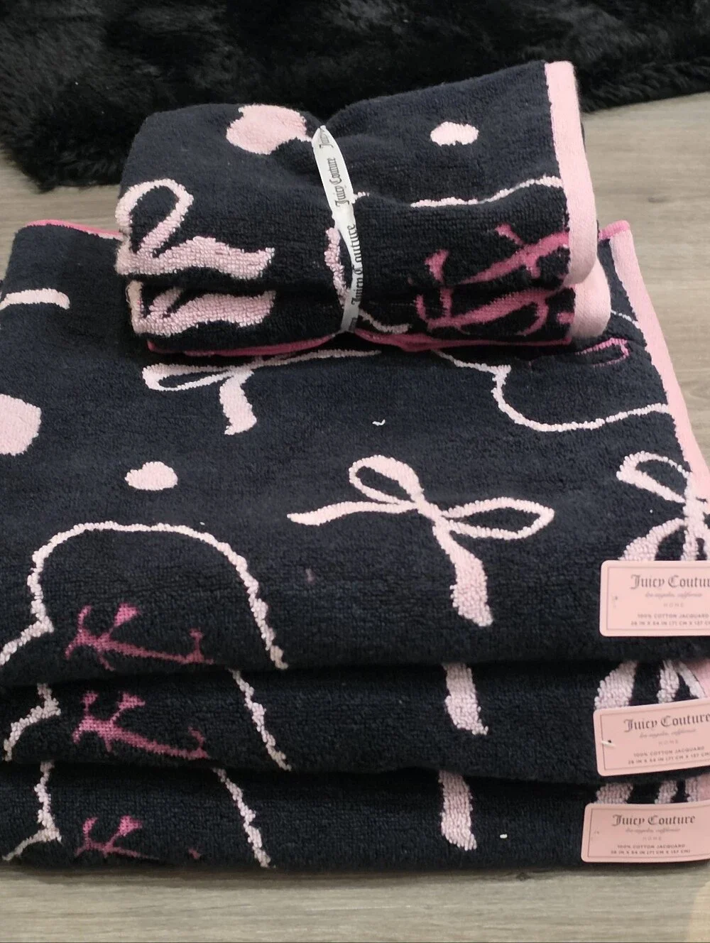 Juicy Couture Home Heart Wrapped JC Logo Bows & Hearts Bath & Hand Towel Set
